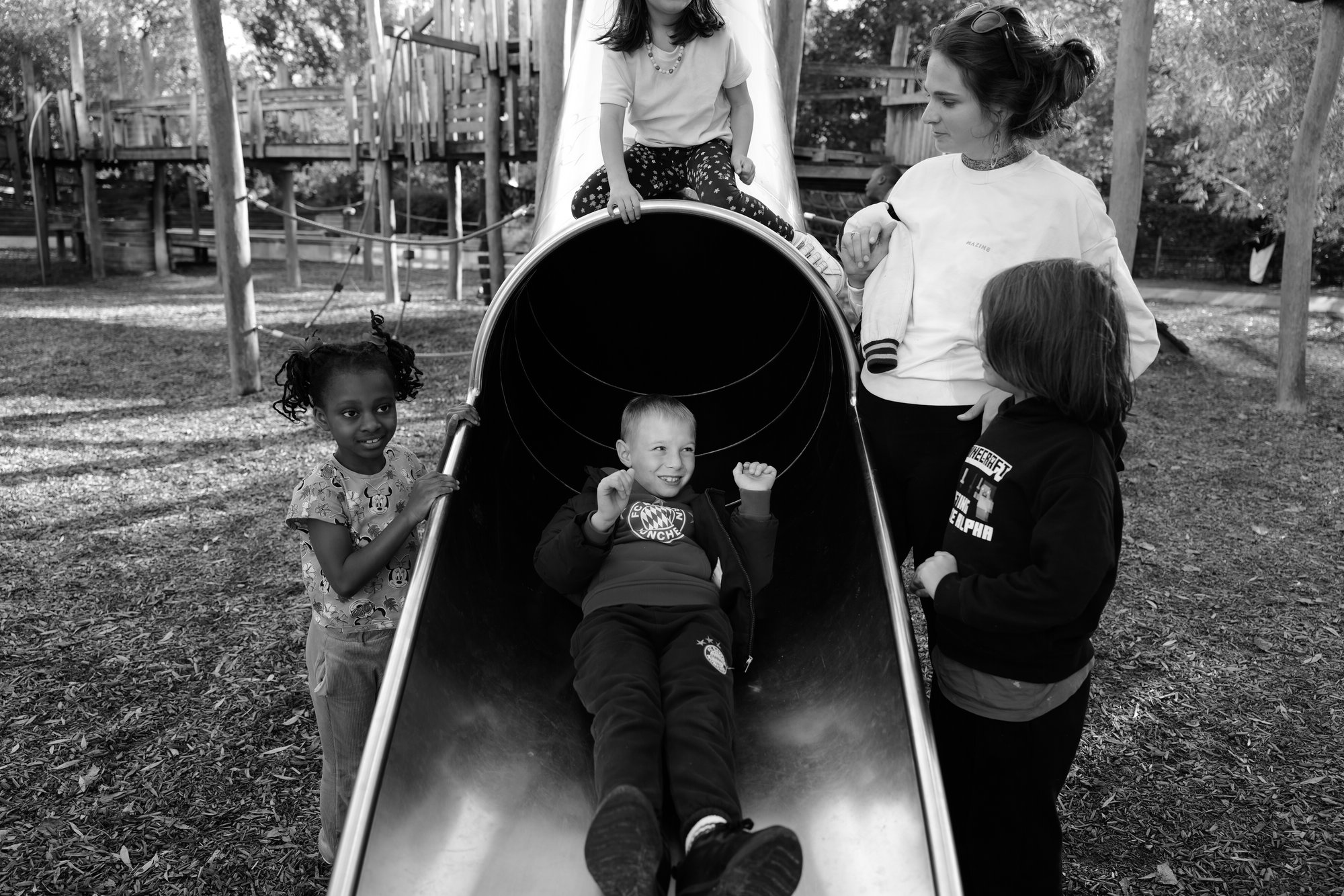 K-Ehmer_Fotografie_Kinder-auf-Spielplatz_23_03